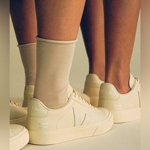 CAMPO VEJA X MANSUR GAVRIEL CREMA